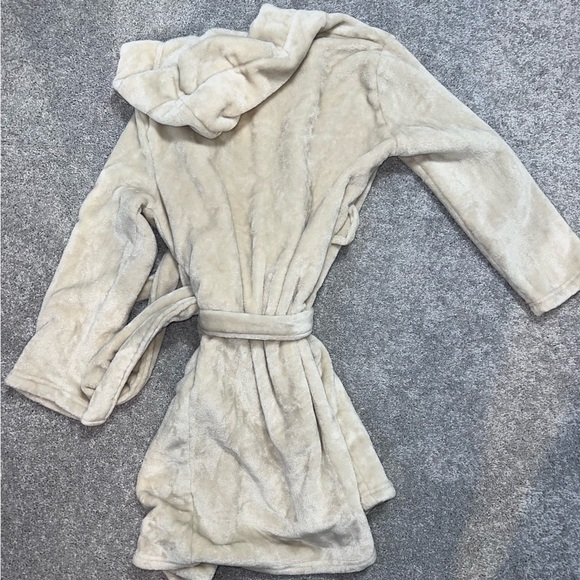 Summer & Rose Cozy Robe - Picture 6 of 6